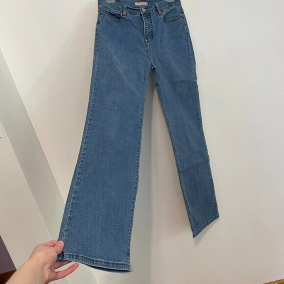 LEVI'S LEVIS Perfectly Slimming 512 Bootcut Jeans Medium Wash Boot Cut Jean 10 M - Picture 9 of 14